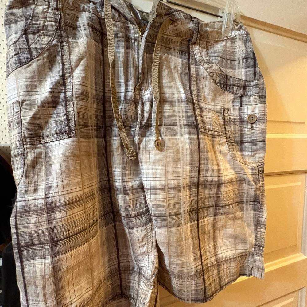 UNIONBAY Beige and Brown Plaid Casual Shorts